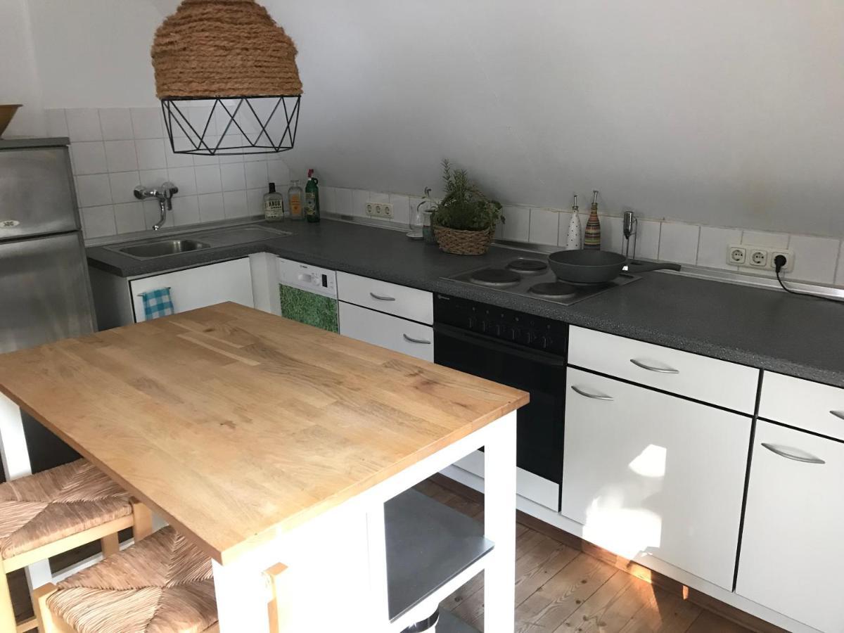 Charmante Altbau-Dg-Wohnung München Exteriör bild