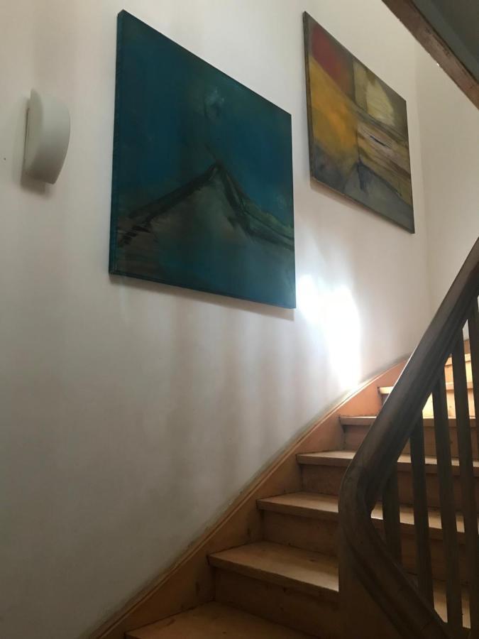 Charmante Altbau-Dg-Wohnung München Exteriör bild